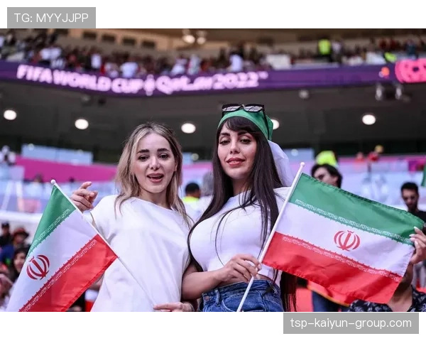 俱乐部成立女性球迷委员会 倾听多样化意见，组建女子足球队的英文